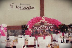 Restaurante los Caballos Álora Málaga bautizo comunión globos