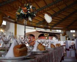 Restaurante-los-caballos-alora-boda-salon-plaza-toros2-compressor