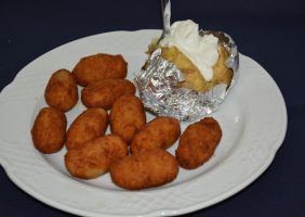 Restaurante-los-Caballos-Alora-Malaga-croquetas (1)-min