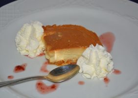 Restaurante-los-Caballos-Alora-Malaga-tarta_queso-min